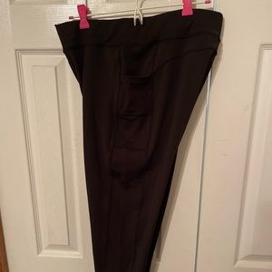 popfit athletic leggings WITH pockets